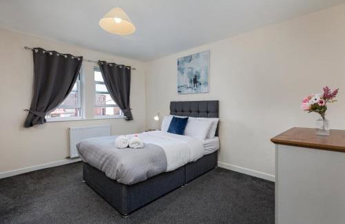 Spacious Luxurious Serviced Accommodation 6 - Photo 10