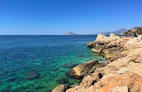 Modern 3-Bedroom with Padel and Pool Access - Photo 17