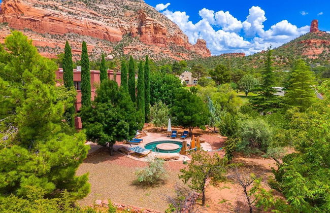 Mystic Sunset by Avantstay Thunder Mountain View + Pool, Driving Range, Casita - Photo 2