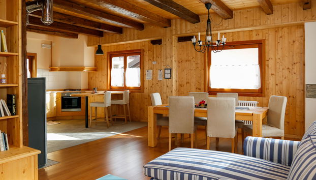 Kitchen / Dining Room