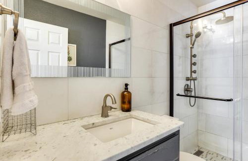 Infinity Edge Pool and Fire Pit Spicewood Getaway! - Foto 14