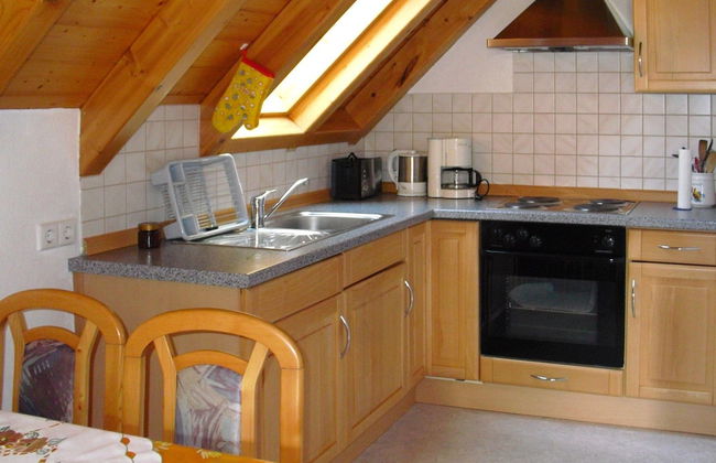 Comfortable Holiday Home in a Beautiful Location - Photo 8