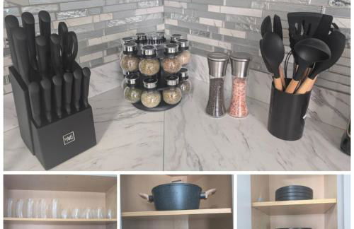 Spacious duplex retreat in city w/ Parking nearby - Foto 23