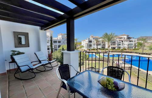 Stunning apartment with overflow pool and golf view - Foto 6