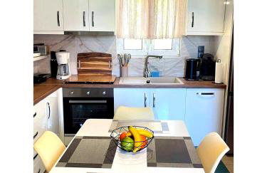 Home2Stay Heraklion - Photo 7