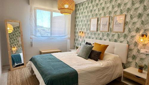 Villa Ana, céntrico y tranquilo, parking incluido - Foto 2