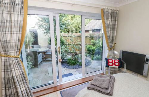 Yacht Haven View - Photo 25