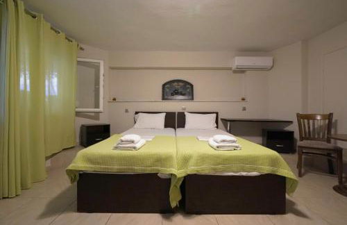 Anestis Studios - Photo 14