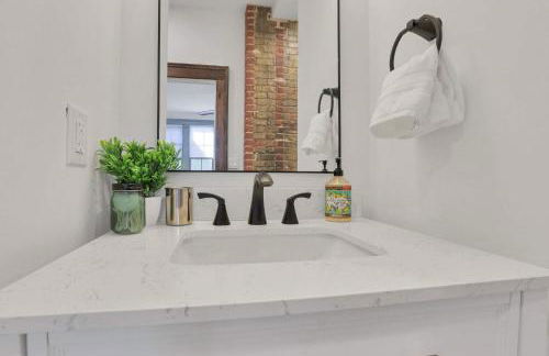 The Urban Oasis - 2 BR - Great Location - Foto 39