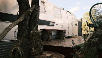 Silver Bullet Airstream, El Mistico Glamping Ranch - Foto 2