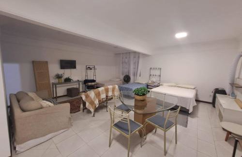 Brusque Comfort Studios - Photo 9