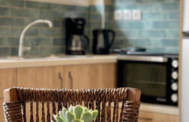 Helen Hotel - Photo 11