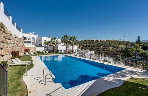 Luxury Penthouse With Sea View in Paraiso Pueblo - Photo 34