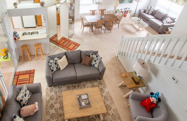 3 Bedroom Home With Private Screened Pool With Rock Waterfall Feature and Gameroom by Florida Dream Homes - Foto 22