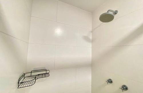 Apartamento Wi-fi, Split, Estacionamento e Piscina - Foto 29