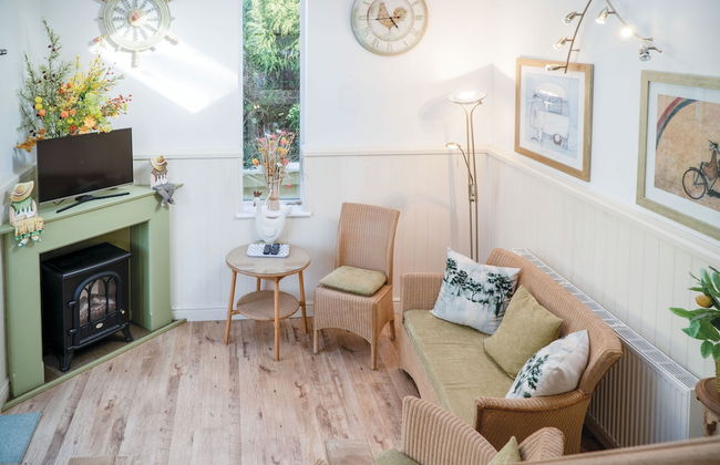 Bee Happy - 1 Bedroom Holiday Home - Saundersfoot - Photo 24