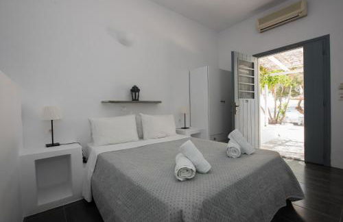 Ostria Studios & Apartments - Photo 26