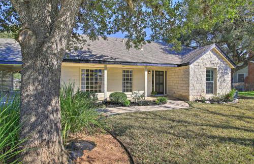 Downtown Boerne Home on Cibolo Creek with Fire Pit - Foto 3