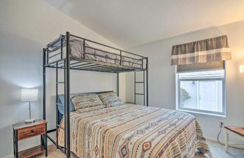 13 Mi to Lake Powell Mtn-View Home with Deck and BBQ - Foto 18