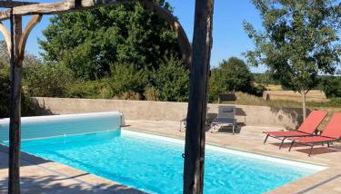 Rustic cottage with stunning swimming pool - Foto 2, sunbed