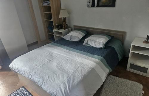 Maison au calme pour 7 personnes - Foto 2