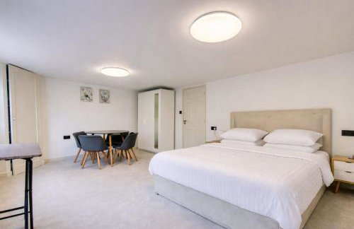 Stylish 2BR Apartment in Leicester Square - Foto 1