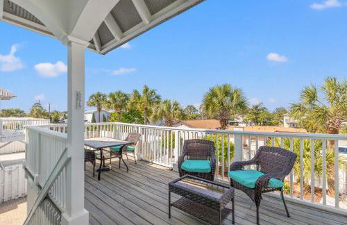 Seafoam – Beautiful 3BR Home with Heated Private Pool - 4 Min Walk to Beach! - Foto 46