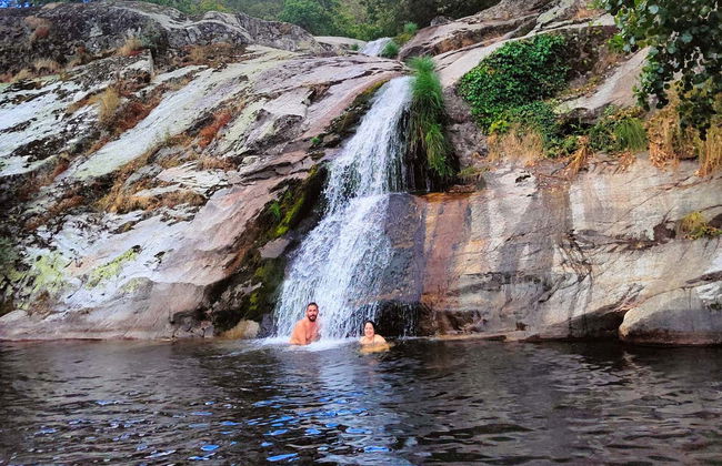 Tour en 4x4 por las piscinas naturales de la Garganta de los Infiernos - Foto 3