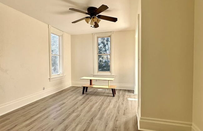 Franklin Fab Gallery House - Photo 38