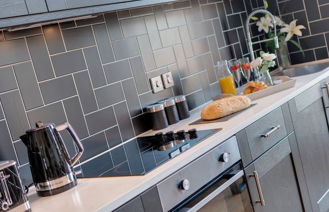 80 by Elite - Photo 52