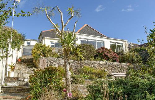 Sea Cottage - Photo 2