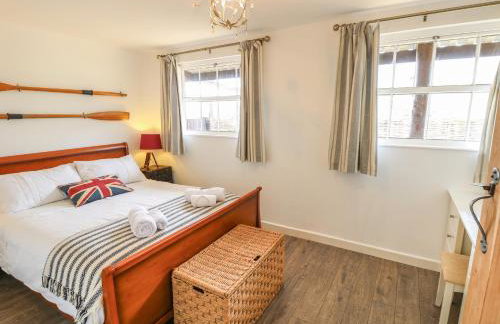 The Coach House - Photo 13