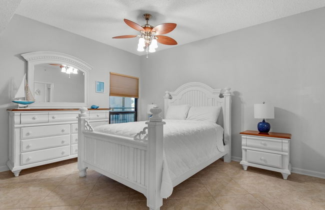 Navarre Towers 104 - Photo 2