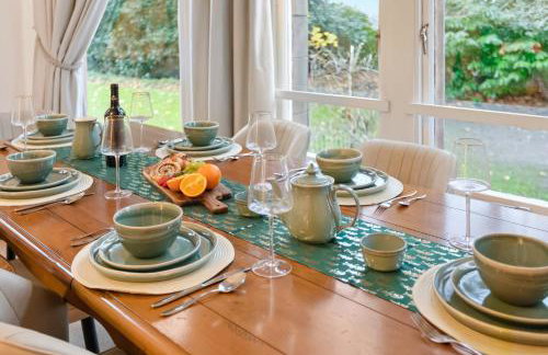 Luxe Victorian Spacious Home Sefton Park with Parking - Foto 33