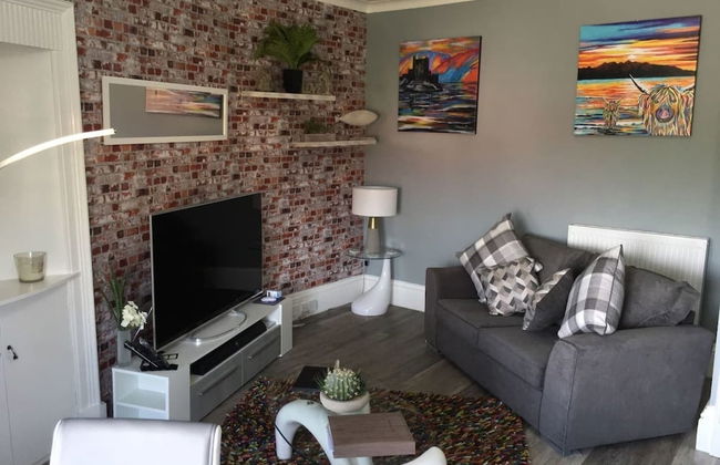 Lovely 2- Bed Apartment in Hawick - Foto 6