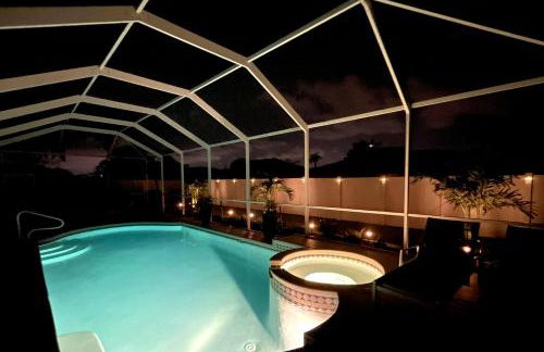 Villa-Haze, lots of privacy, solar & electric heated pool and SPA - Photo 9