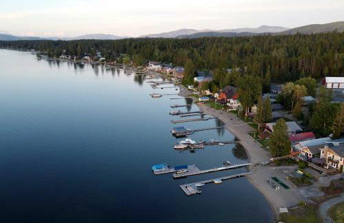 Charming Lakefront Cabin with Deck and Fire Pit! - Foto 26