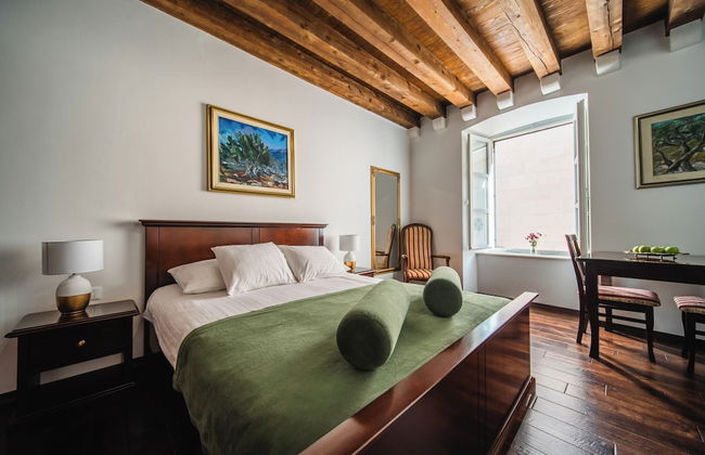 SUNce Palace Apartments with free offsite parking - Foto 11