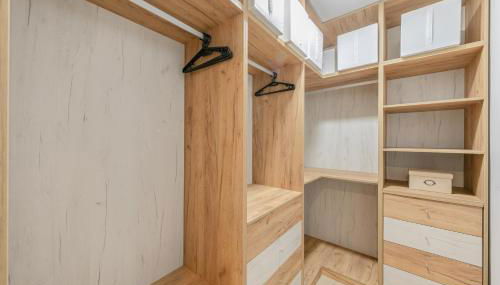 Avanti Murillo, Elegance & Comfort - Foto 3, wardrobe