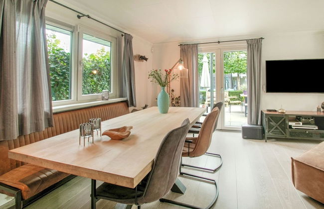 Wonderful Holiday Home nearby Efteling with Private Heated Pool & Hot Tub - Foto 13