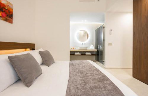 Nora's Suites - Photo 2
