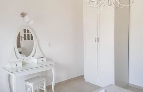 Katy's Luxury Apartments - Photo 13