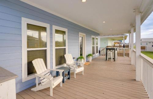 Relax Poolside, Walk to Sand! Galveston Family Gem - Foto 24