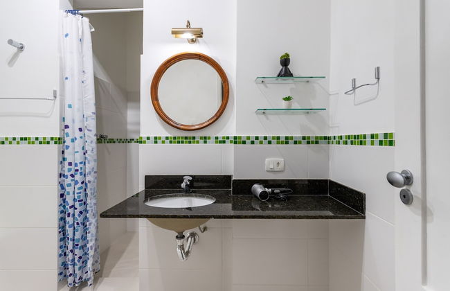 Near Casa Roberto Marinho and Cristo Pom307 - Foto 23