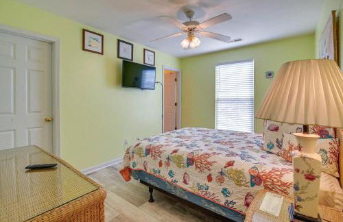 Walk to Ocean and Pier Surfside Beach House with Pool - Foto 19