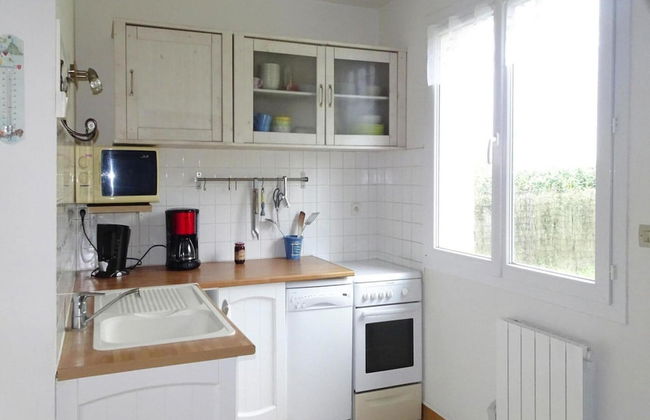 Holiday Home in Portbail Near Sandy Beach - Foto 10