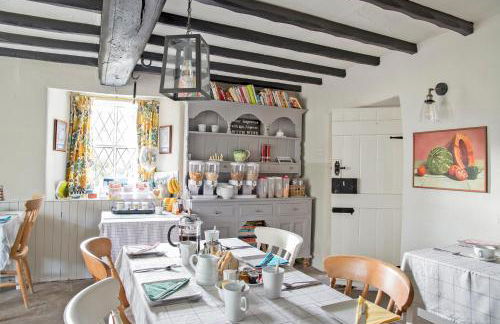 Hawthorn Farm Guest House - Photo 15