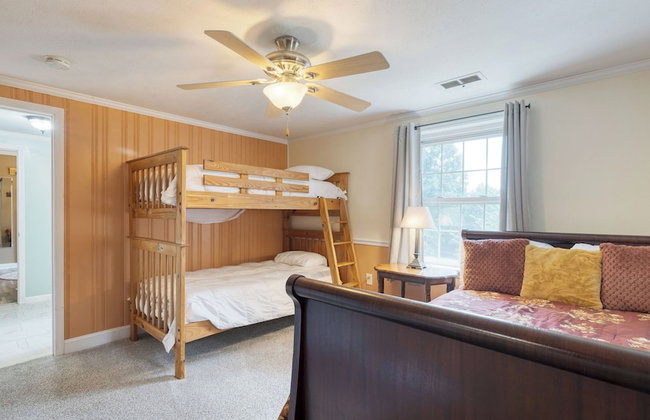 Asheville Sunset 10min to Asheville + Ping Pong - Foto 117