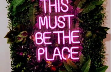 Market Haven Kingsize Studios Town Centre with Netflix, Business & Leisure travellers, multiple units available - Photo 11