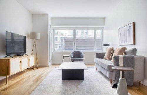 Back Bay 1BR w WD Gym nr Copley Sq BOS-574 - Photo 1